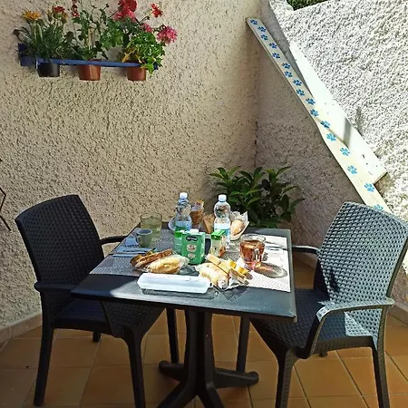 Casa Alberto Alloggio in famiglia Villasimius